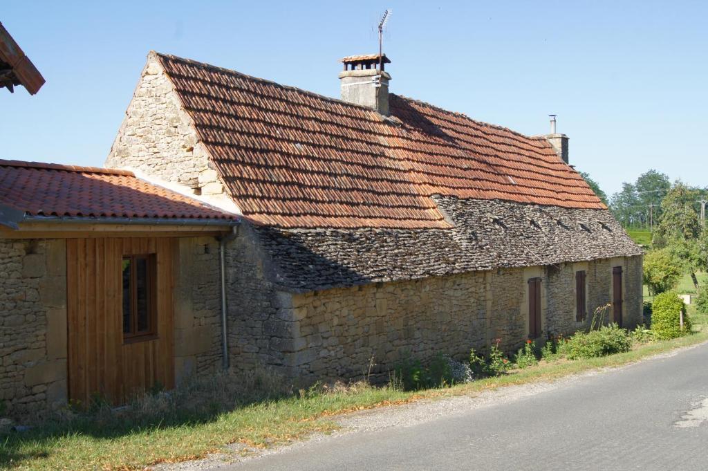 Chambres D'Hotes L'Oustralac La Chapelle-Aubareil Екстериор снимка